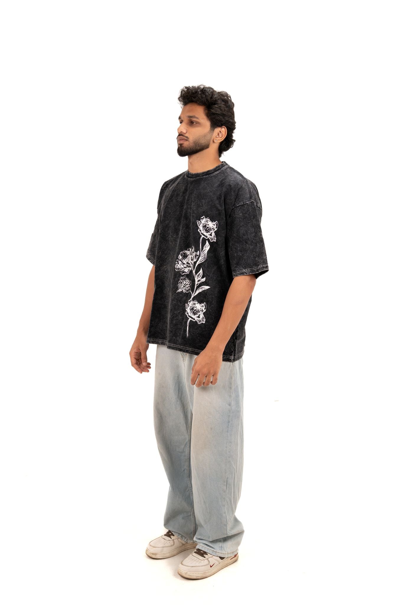 Exquisite Floral Oversized Tee – Washed Grey
