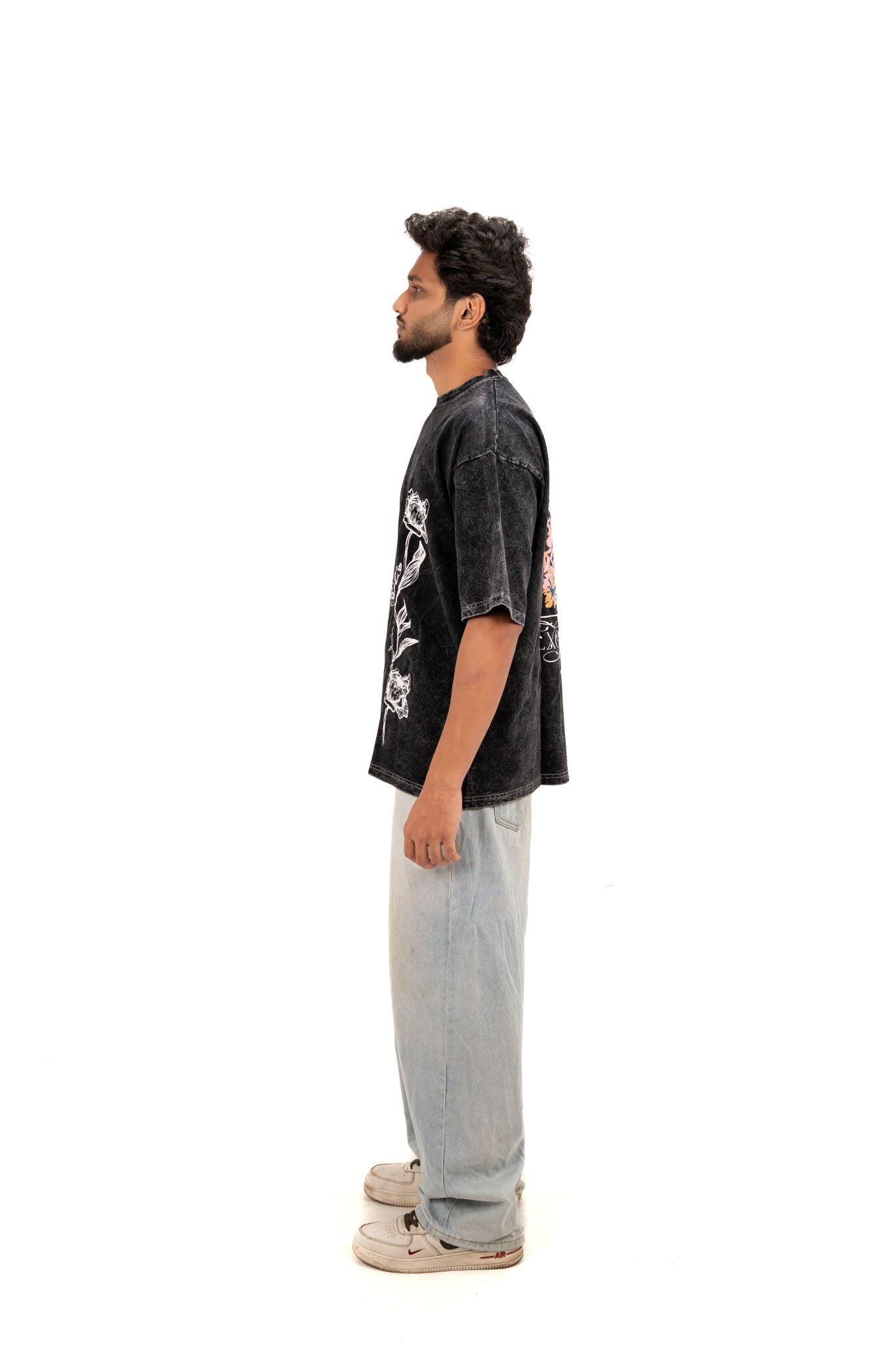 Exquisite Floral Oversized Tee – Washed Grey