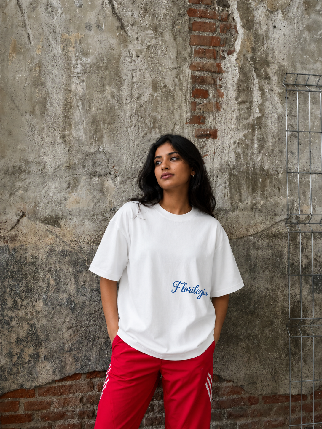 Florilegia Oversized T-Shirt – White